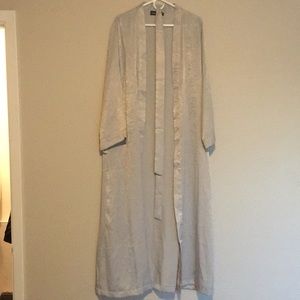 Gray/Silver kimono abaya